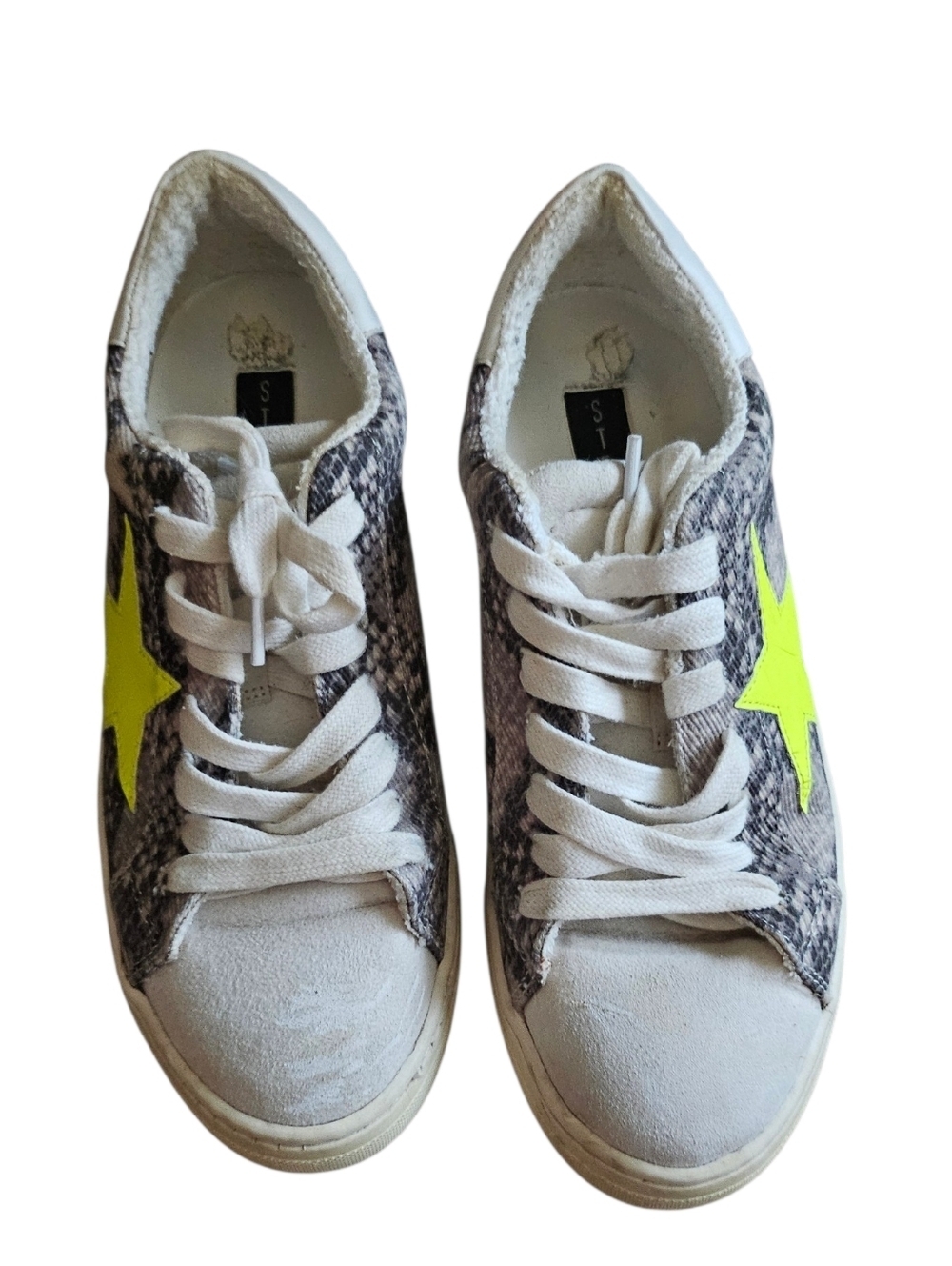 Steve Madden Reeves Python Snake Neon Star Sneakers - Picture 3 of 11